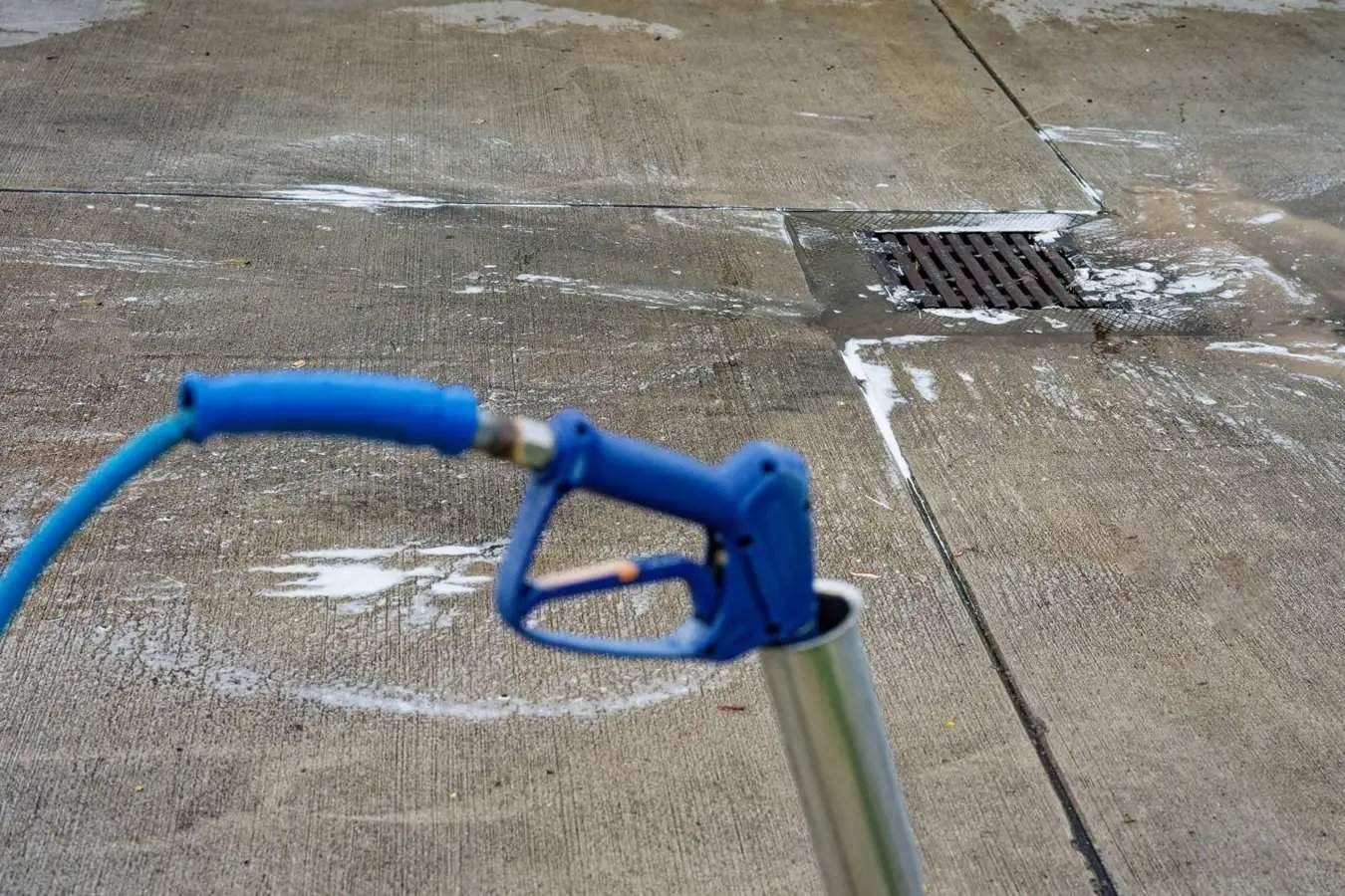 Surface cleaning for driveways, patios, and sidewalks in Jacksonville Florida